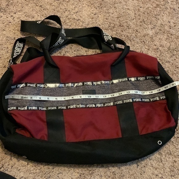 Pink Victoria’s Secret Gym Duffle Weekender Bag - Picture 12 of 16